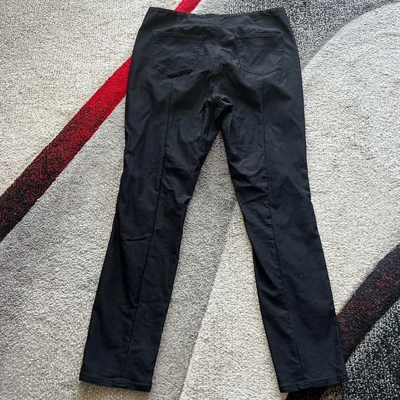 Nic+Zoe Black Performance Skinny Pants - Picture 3 of 3